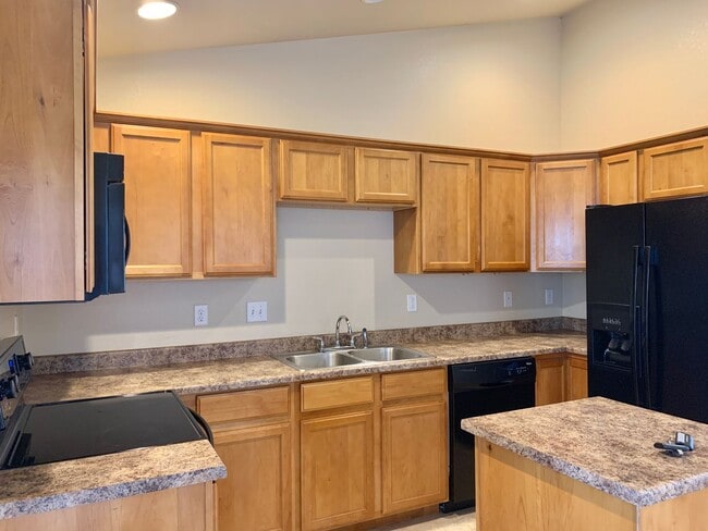 Photo - Beautiful 3 Bedroom 2 Bath Ranch-Style Home in West Loveland!