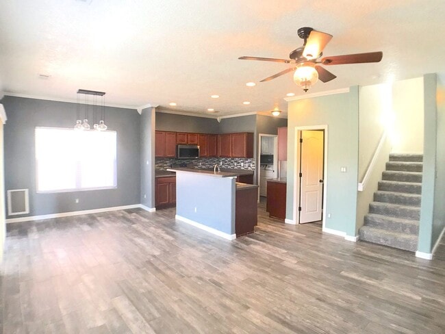 Building Photo - Modern 3 bedroom in Tierra Oeste neighborhood. NW ABQ close to I-40.
