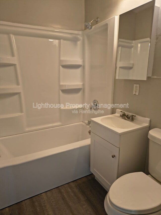 Photo - 3041 Lemuel St