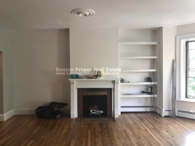 Photo - 114 Saint Botolph St Unit 2