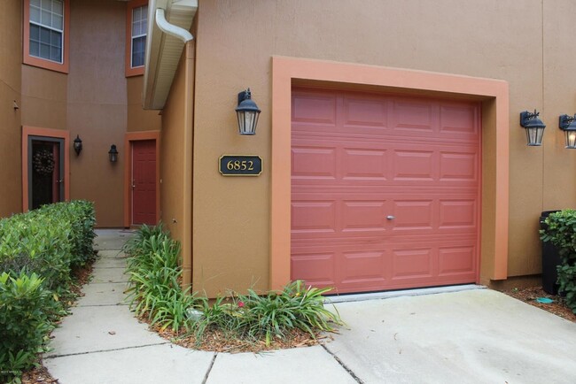 Photo - 6852 Misty View Dr Townhome