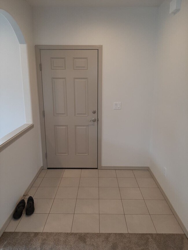 Photo - Beautiful 3 bedroom Hayden Home in Pheasan...