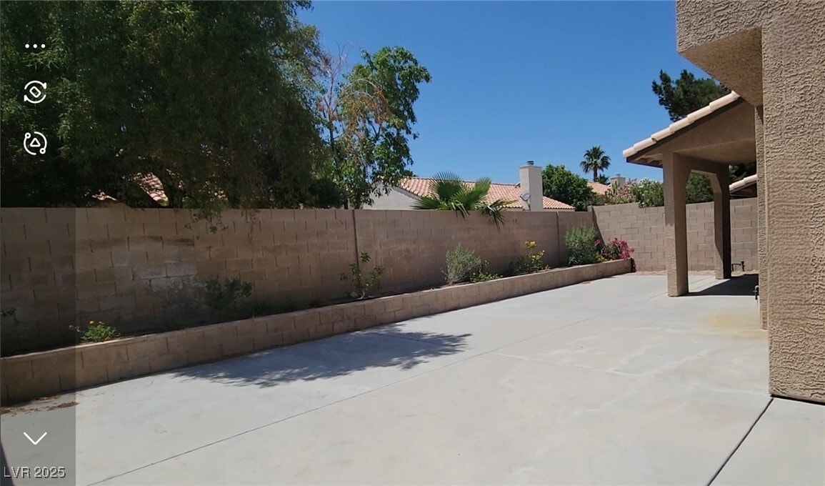 Photo - 5509 Big Sky Ln