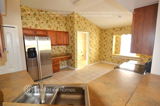 Photo - 9803 White Barn Way