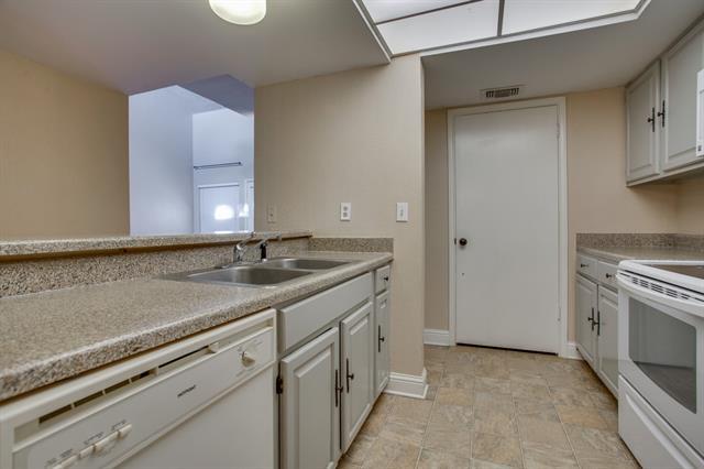 Photo - 822 Creekside Dr