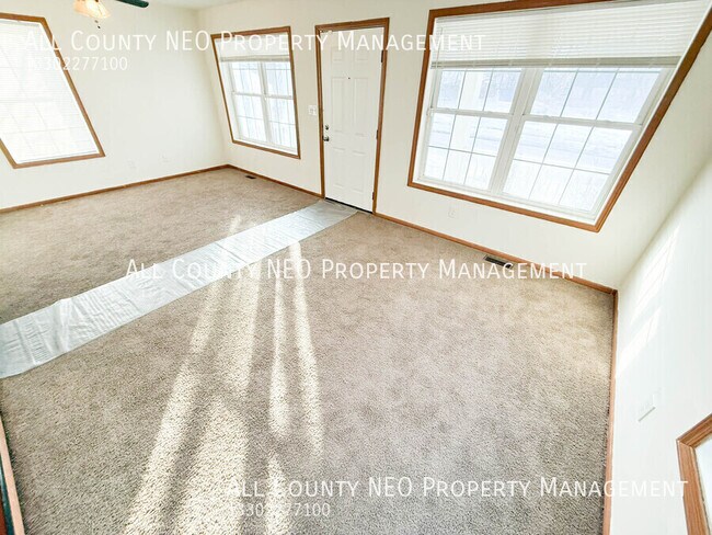 Photo - 2637 E 110th St