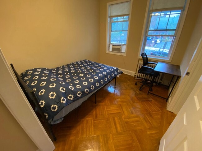 Building Photo - 4003 8th St NW Rental