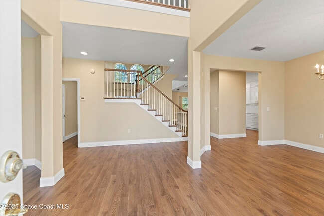 Photo - 500 Hidden Hollow Dr