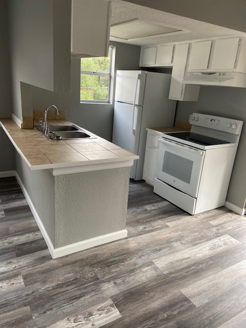 Photo - Parkview Apartments