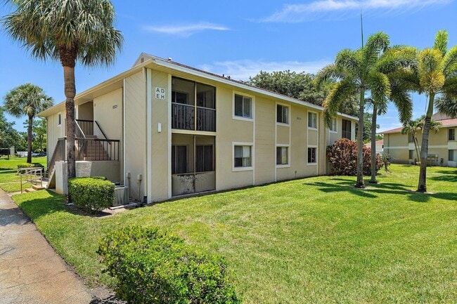 Photo - 6531 Chasewood Dr Unit H