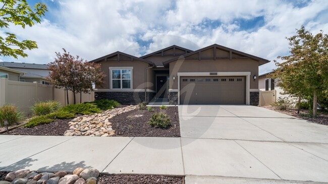 Building Photo - Beautiful Rancher in Cumbre Vista