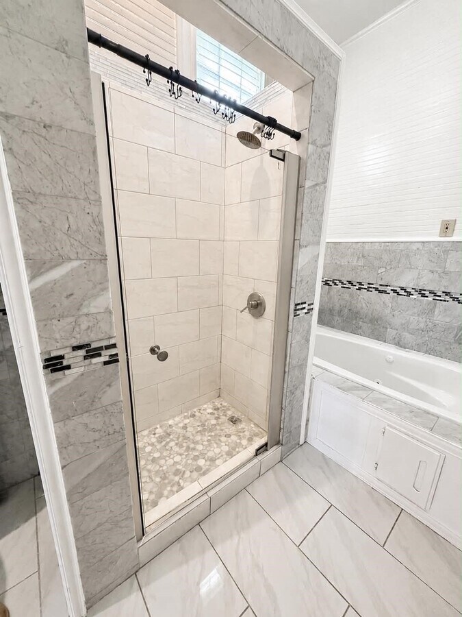 Photo - 2623 Avenue Q