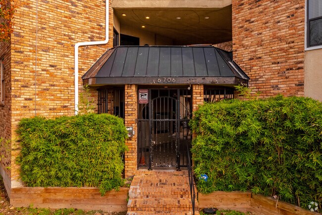 Photo - Calais Slopes Condos