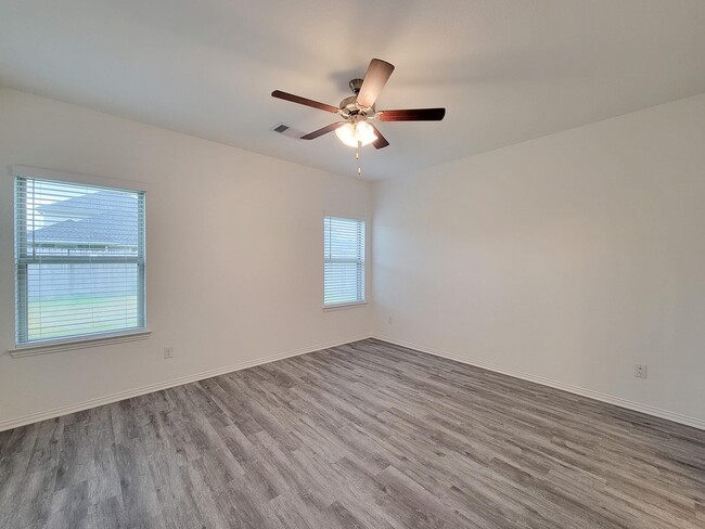Photo - 31351 Horseshoe Meadow Bend Ln