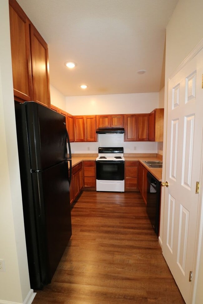 Photo - 305 S Clifton Ave