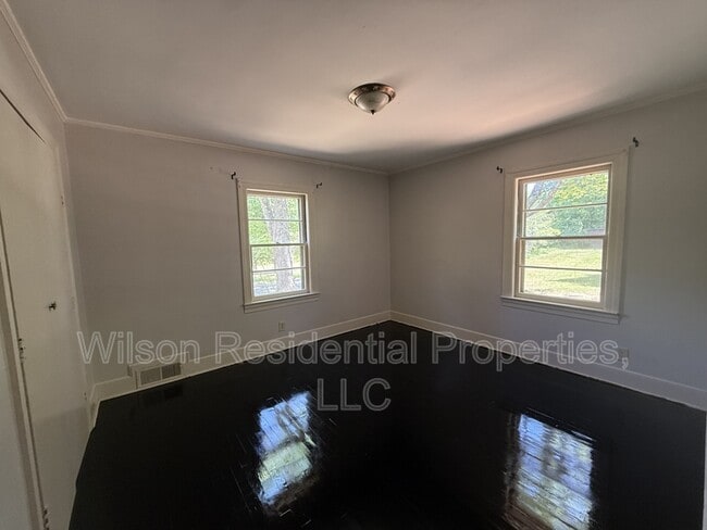 Photo - 2312 N Centennial St