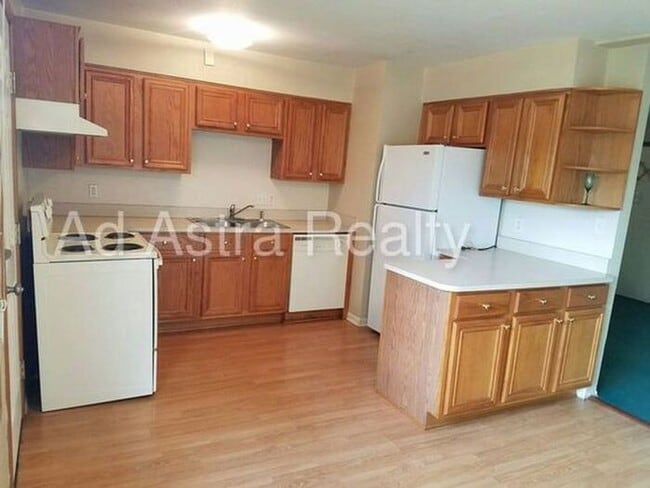 Photo - Very Nice 3 Bedroom 1 Bath Home in KCMO-Available NOW!!