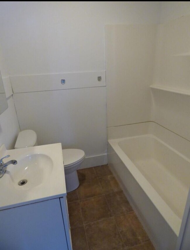 Photo - 1534 Van Buren St