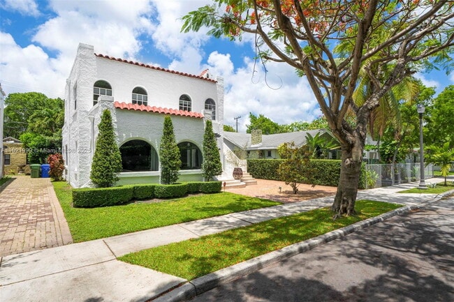 Photo - 59 NE 42nd St