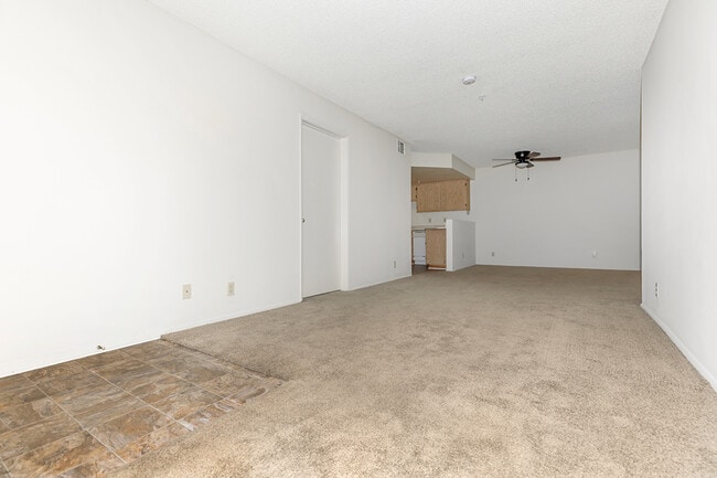 Photo - Glenoaks Terrace Apartments