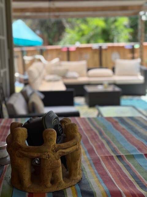 Photo - 212 N Resident St