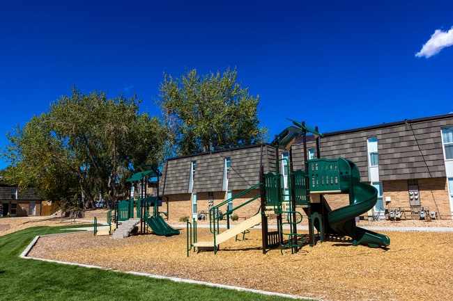Aztec Villa Apartments