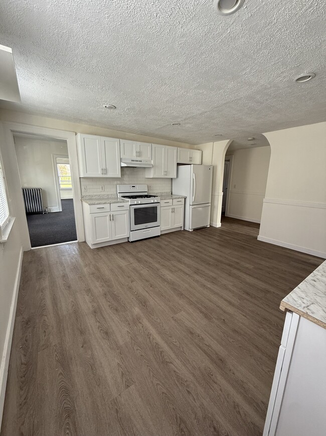 Photo - 75 Kelsey St