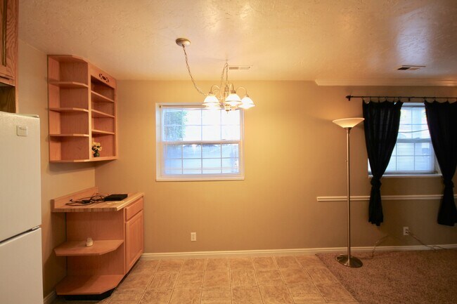 Photo - 2 Bedroom Condo in the Heart of Provo - Av...