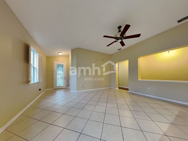 Photo - 6864 Lake Eaglebrooke Dr