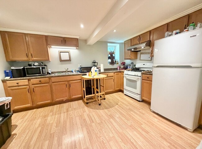 Photo - 78 Taft Rd Unit 2