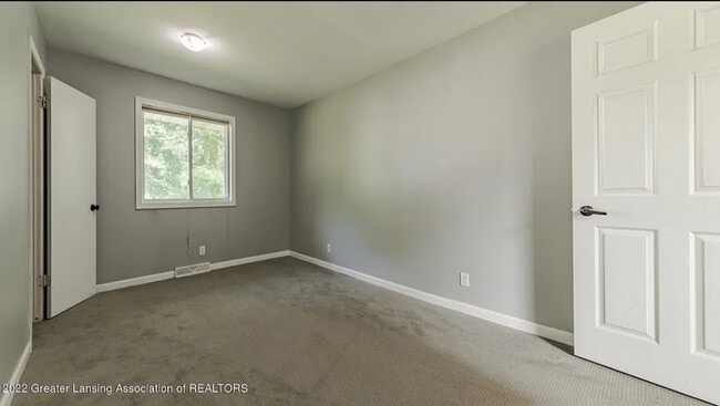 Photo - 5420 S Waverly Rd