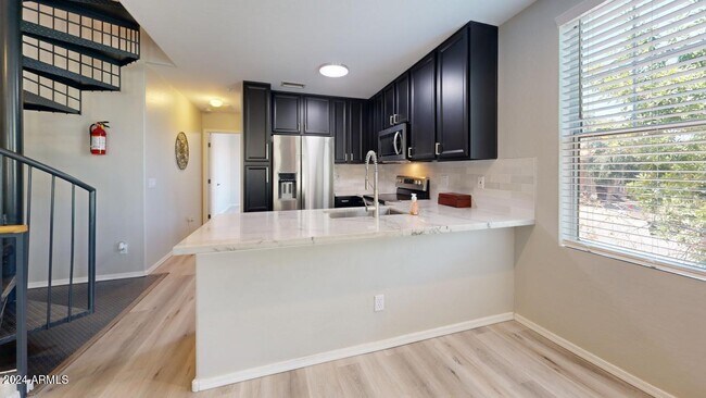 Photo - 164 W Campbell Ct