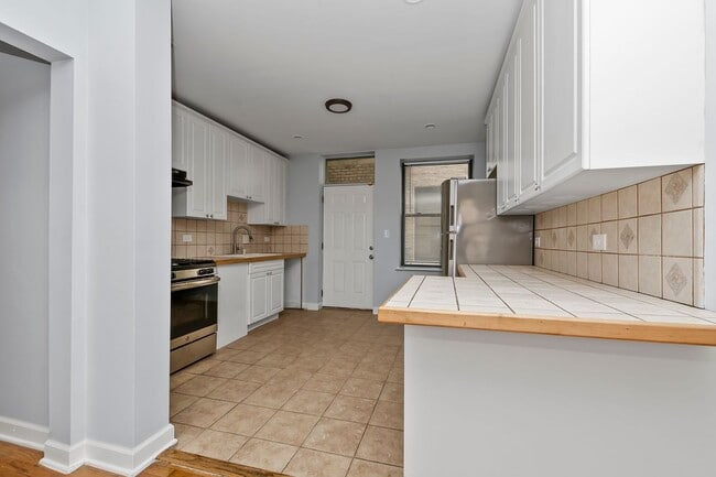 Photo - One Bedroom Unit in South Shore