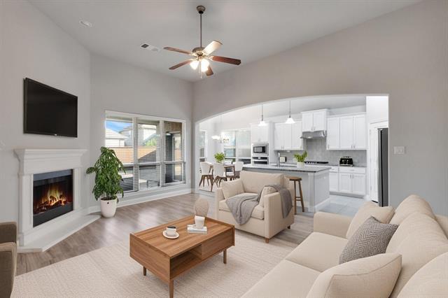 Photo - 2020 Overton Park Dr