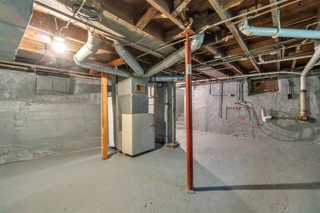 Full basement for storage.