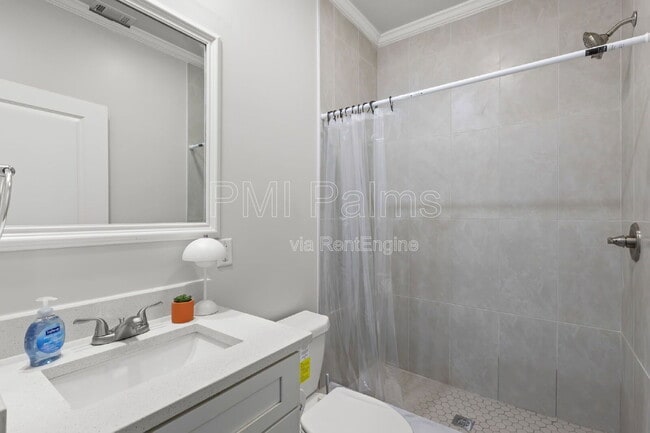 Photo - 1521 Preston St S