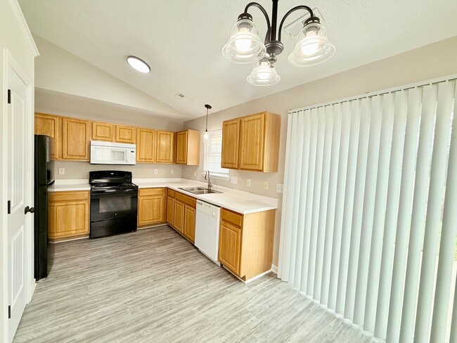 Photo - 4504 Biesterfield Dr