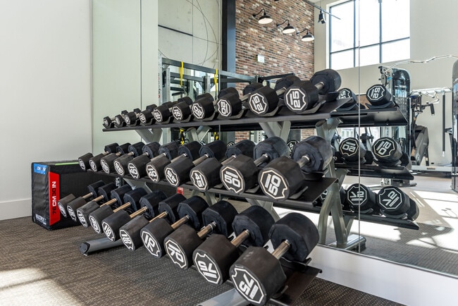 Photo - Alta Longwood