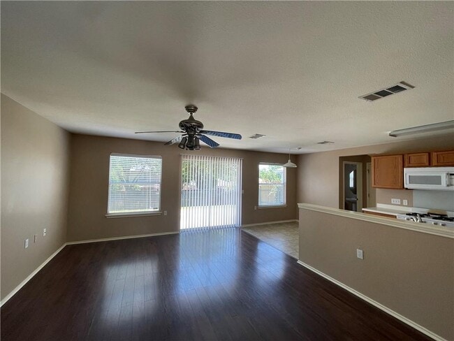 Photo - 5313 Hutchinson Dr