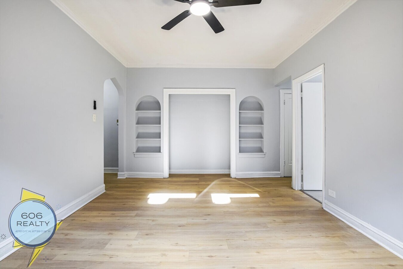Photo - 5250 S Drexel Ave Condo Unit 3W