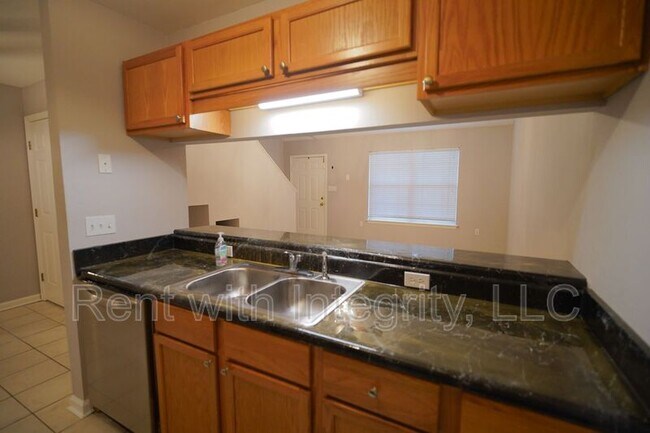 Photo - 2740 W Tharpe St Unit Apt 203