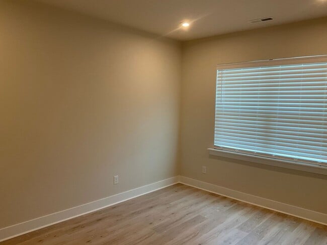 Photo - Welcome to this charming two-story townhome in the heart of Belmont, NC.