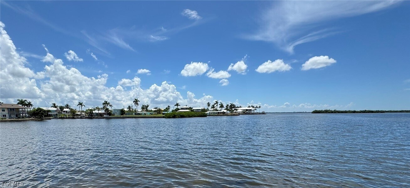 Photo - 4743 Pine Island Rd