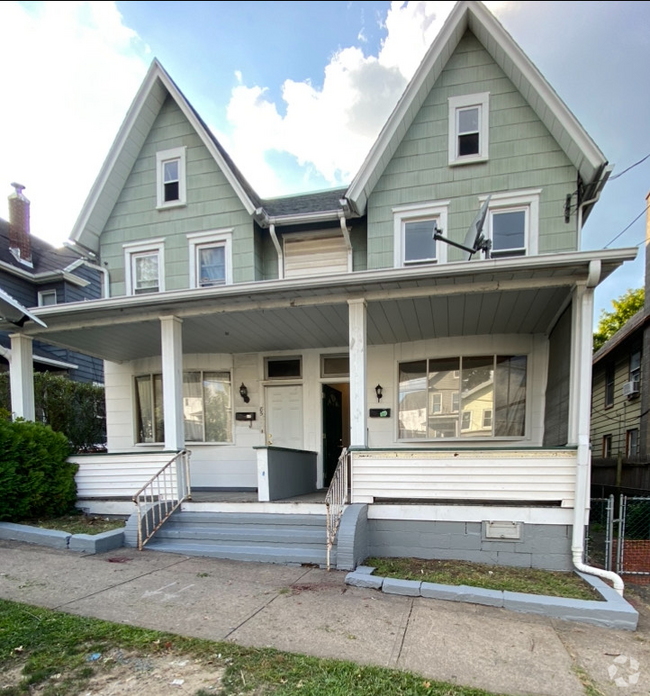 Building Photo - 83-85 Grove St Unit 83 Rental