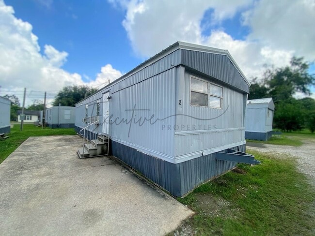 Photo - 1030 Mildred St Apartment Unit 8