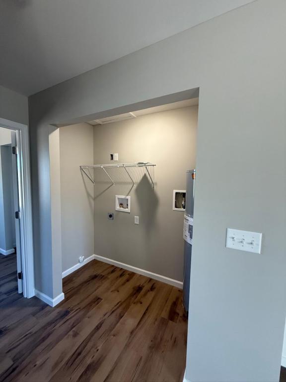 Photo - 416 1st St E