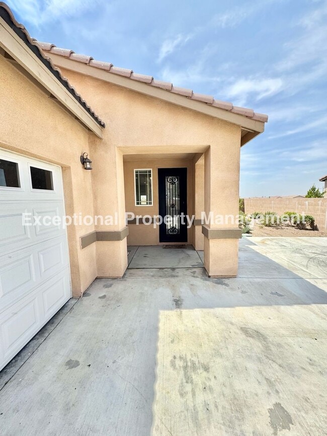 Photo - 16265 Plum St Unit 2