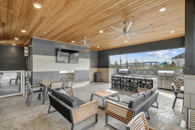 The Maxwell at Highland Creek - The Maxwell at Highland Creek