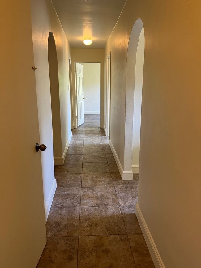 Photo - 414 E Lincoln Ave Unit 2