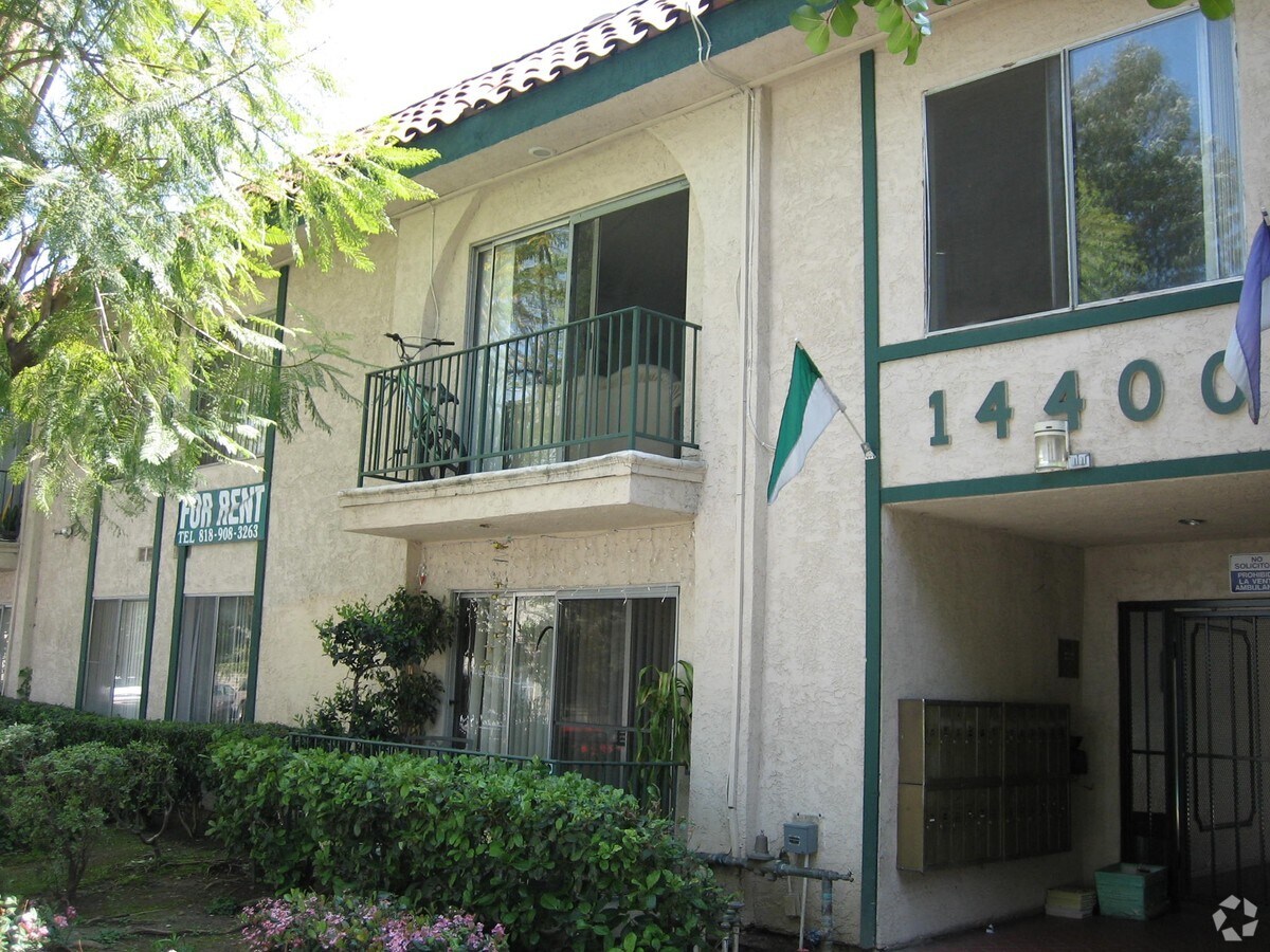 The Aventine Apartments - The Aventine Apartments